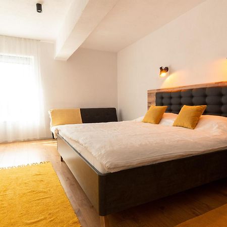Urban Six Apartments Făgăraş Εξωτερικό φωτογραφία