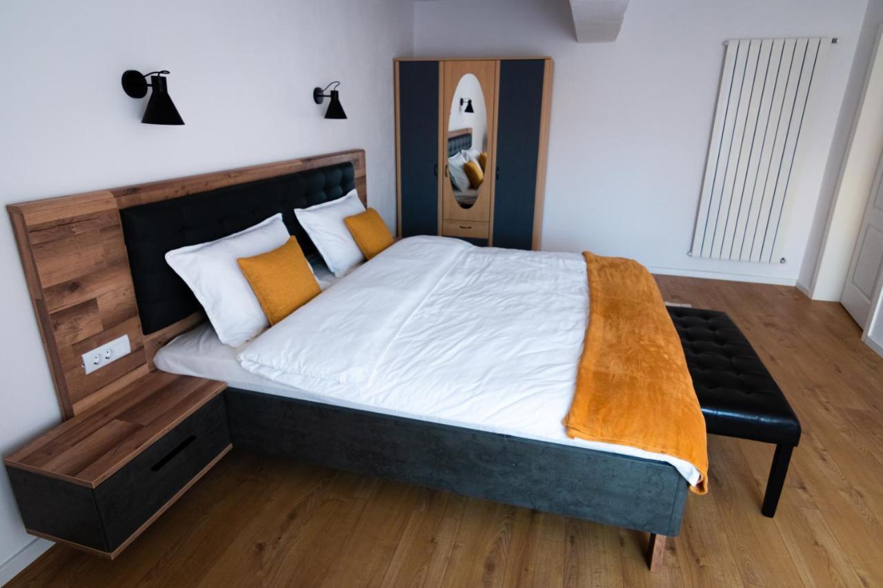 Urban Six Apartments Făgăraş Εξωτερικό φωτογραφία