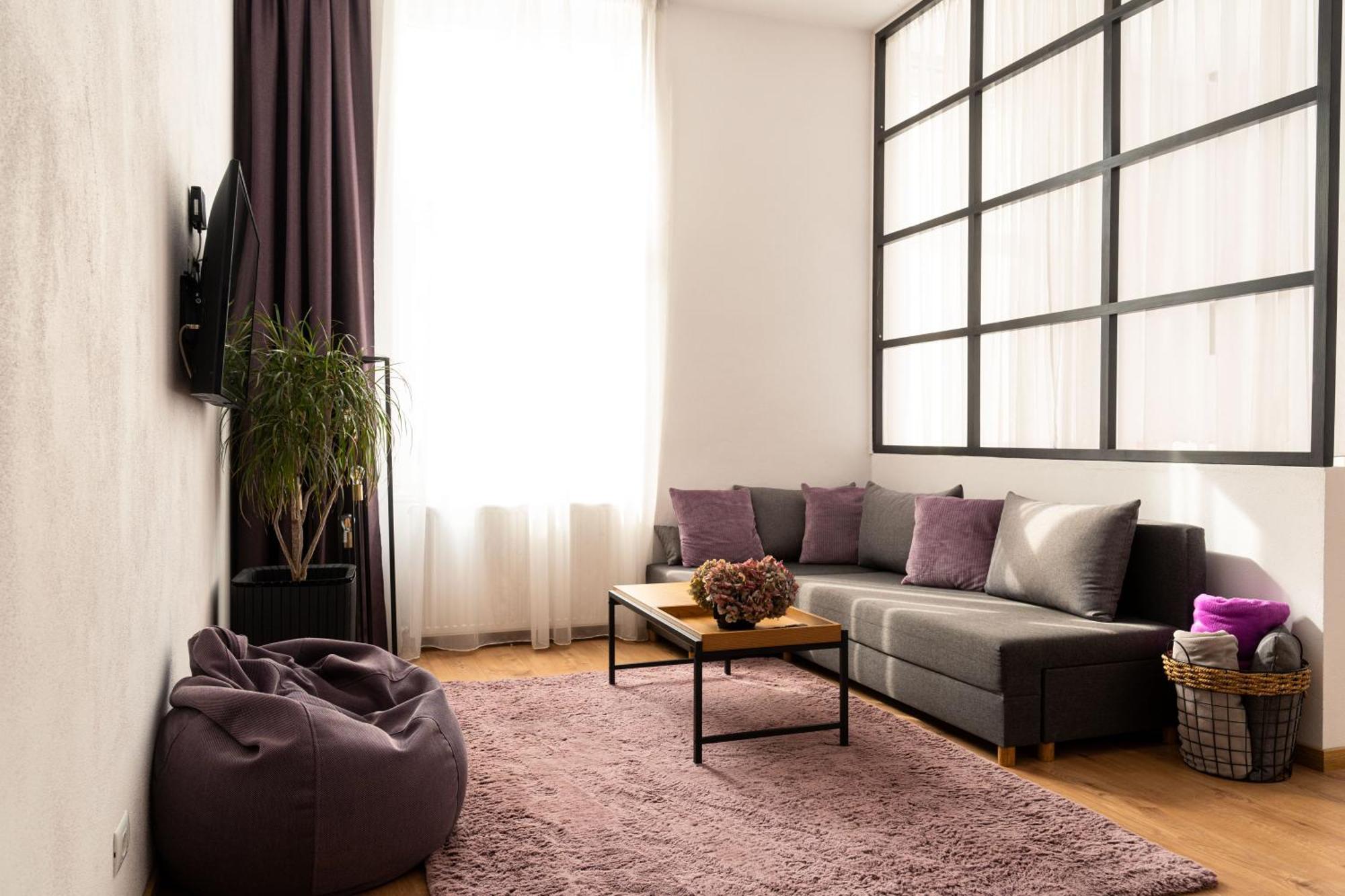 Urban Six Apartments Făgăraş Εξωτερικό φωτογραφία