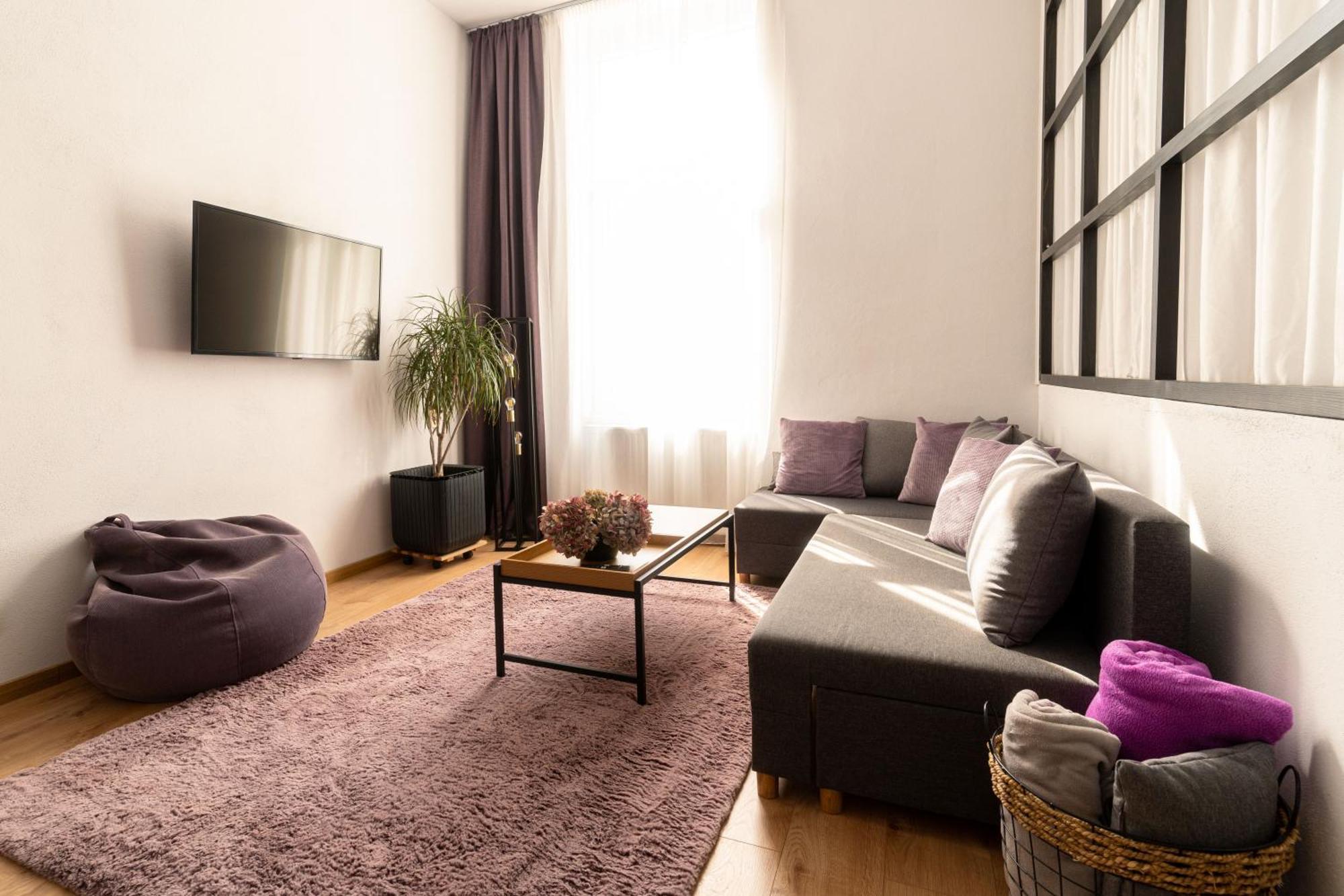 Urban Six Apartments Făgăraş Εξωτερικό φωτογραφία