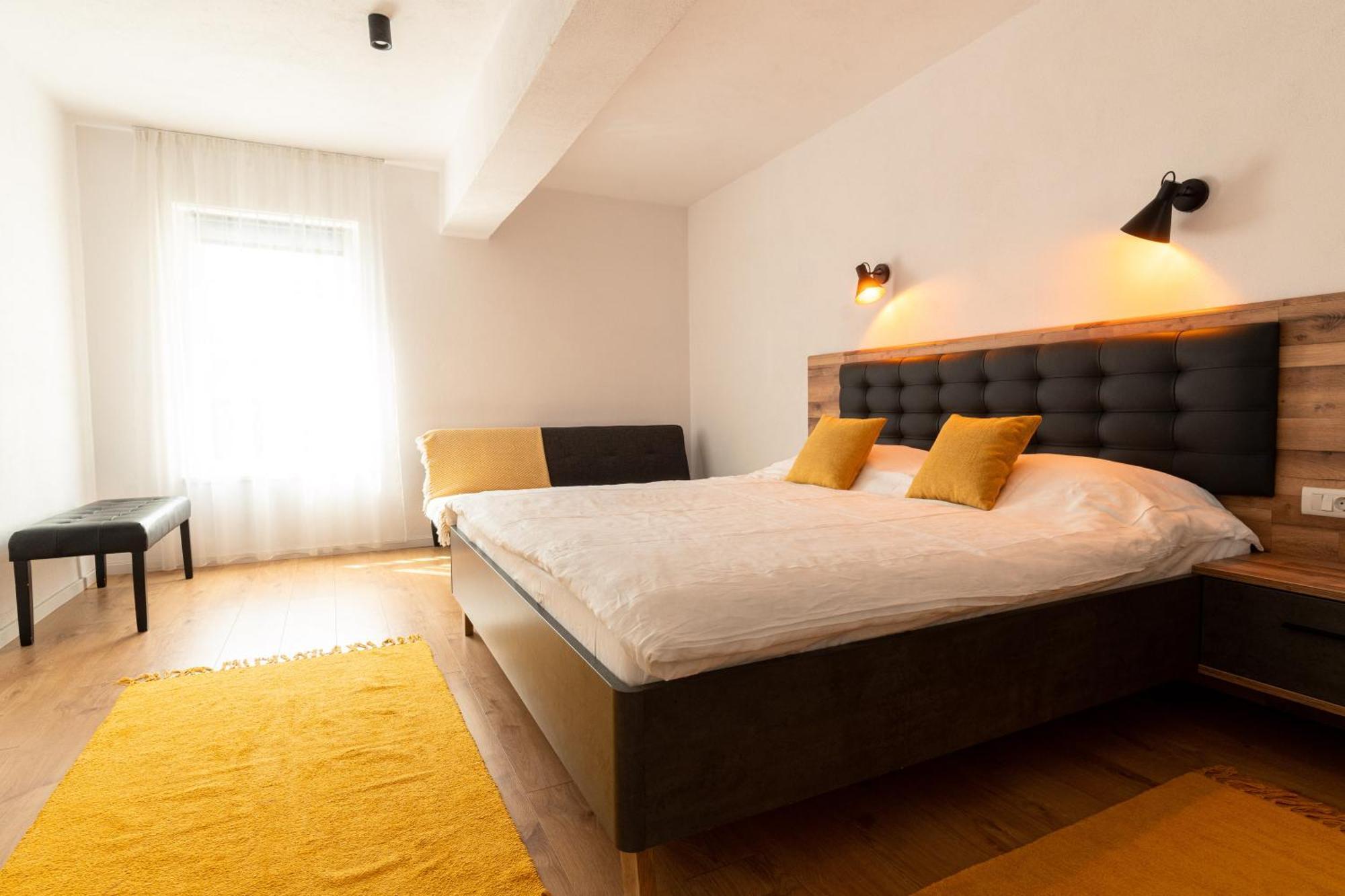 Urban Six Apartments Făgăraş Εξωτερικό φωτογραφία