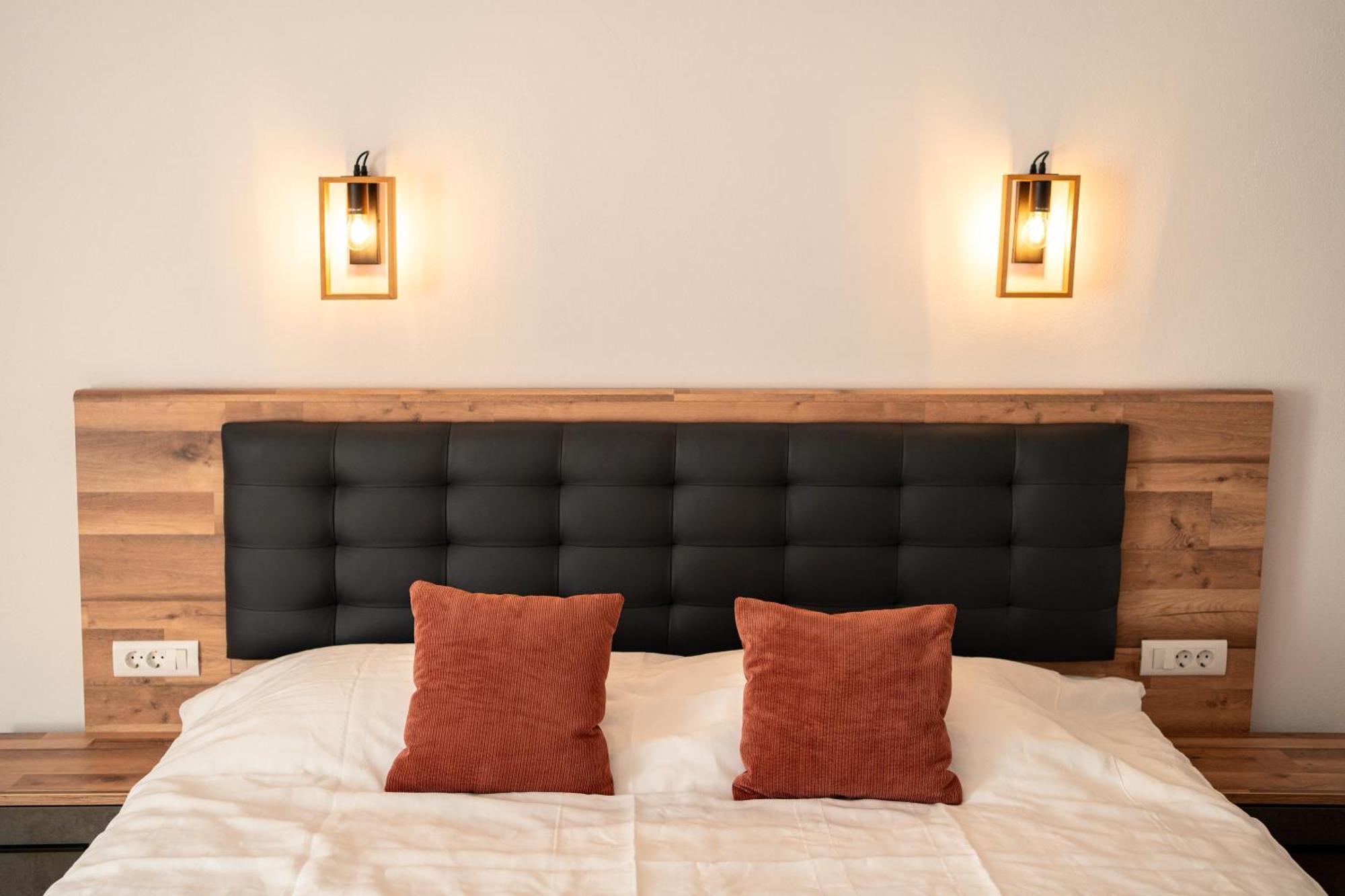 Urban Six Apartments Făgăraş Εξωτερικό φωτογραφία