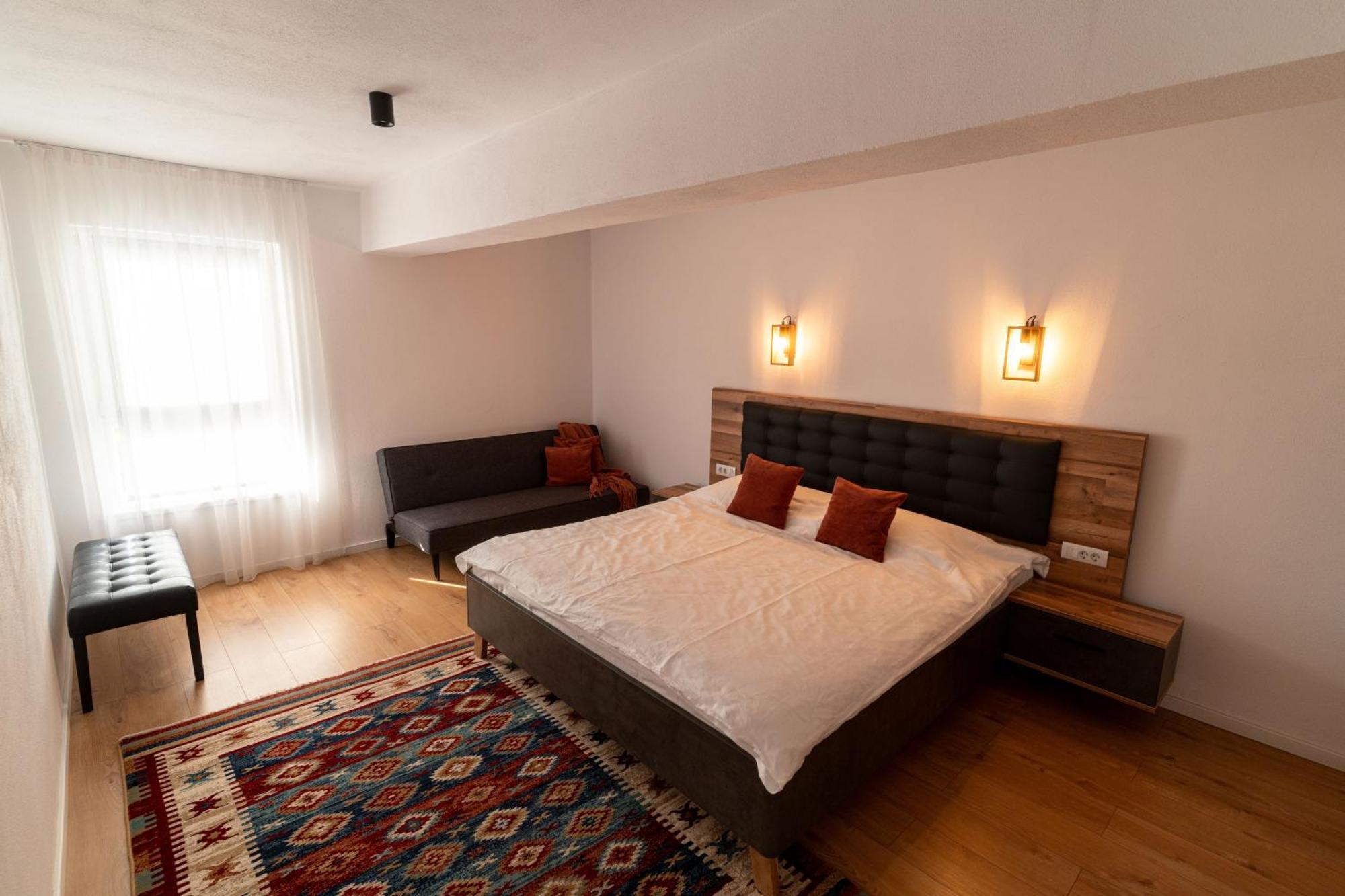 Urban Six Apartments Făgăraş Εξωτερικό φωτογραφία